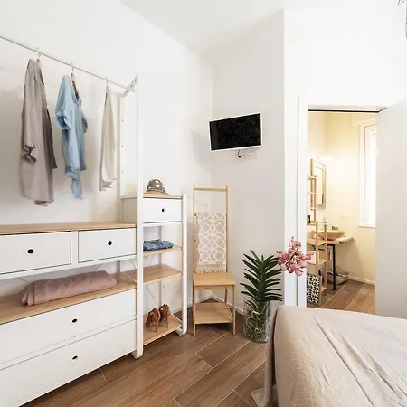 2rooms For Happy Travelers 招待所 *